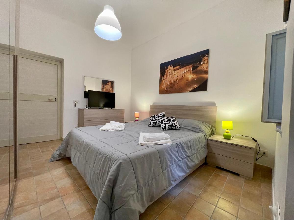 Casa Vacanze Dolce Sicilia 锡拉库扎 外观 照片