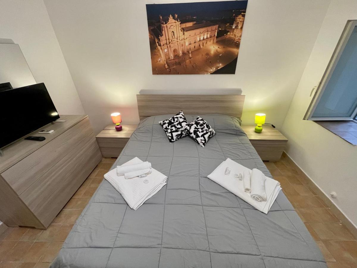 Casa Vacanze Dolce Sicilia 锡拉库扎 外观 照片